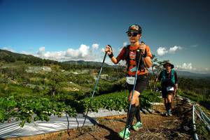 BIB: 9447
                            <button type="button" onclick="openModal(19124431)" class="btn btn-primary btn-sm float-right btn-popup" data-toggle="modal" data-target=".modal-high-quality">
                        <i class="fas fa-shopping-cart"></i> Add to Cart
                    </button>
                                            <button type="button" onclick="isThisMe(19124431, true)" class="btn btn-success btn-sm float-right btn-popup btn-isme hidden" data-toggle="tooltip" data-placement="bottom" title="นี่คือรูปของคุณใช่ไหม คลิกที่นี่เพื่อเอาเข้าอัลบั้ม">
                        <i class="fas fa-plus"></i> Add to album
                    </button>
                    <button type="button" onclick="isThisMe(19124431, false)" class="btn btn-warning btn-sm float-right btn-popup btn-isnotme hidden">
                        <i class="fas fa-ban"></i> Remove from album
                    </button>